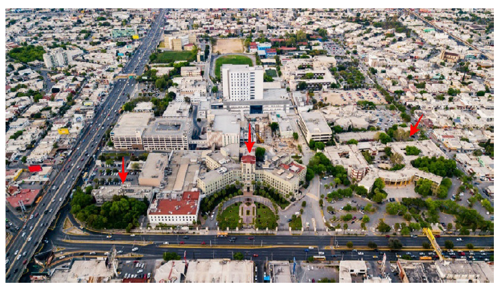 Figura 14. Campus de Ciencias de la Salud en su configuración actual, los tres edificios rectores señalados con flechas